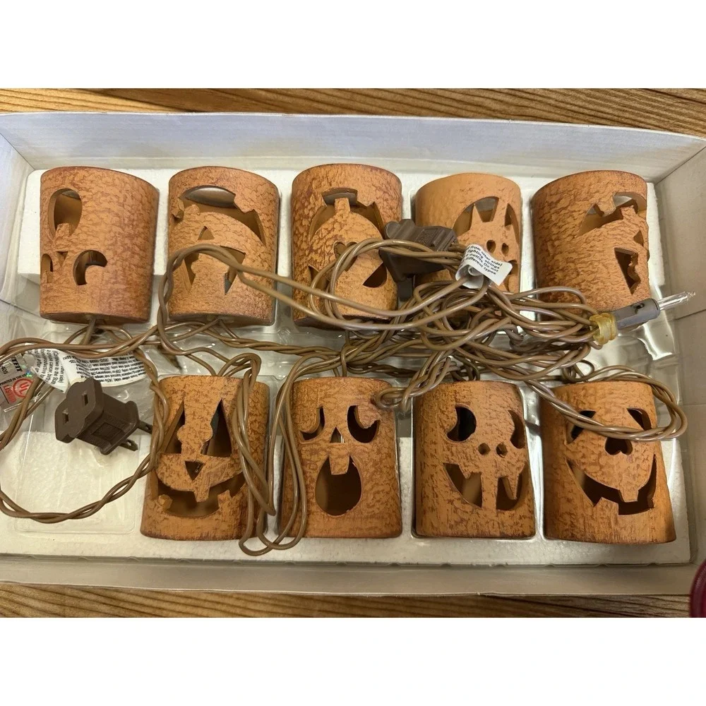 Eddie Bauer Grinning Pumpkin Halloween‎ Luminaries Jack-O-Lantern String Lights